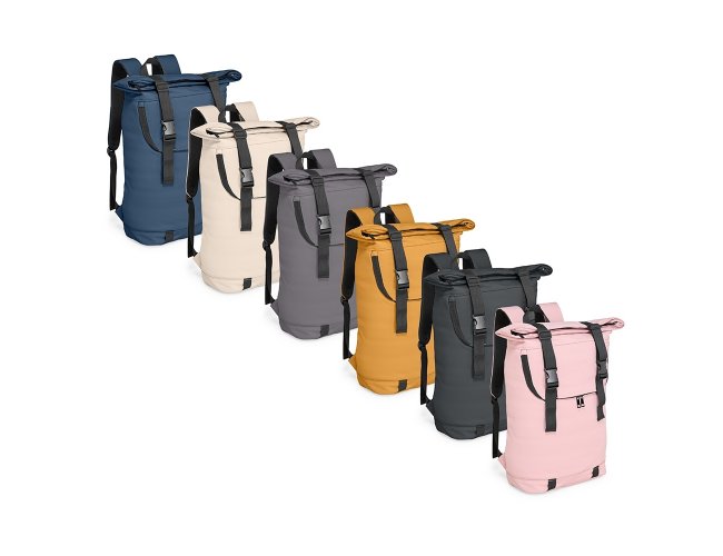 Mochila de Couro Sinttico 34 Litros resistente  gua com bolso para notebook de 14 polegadas